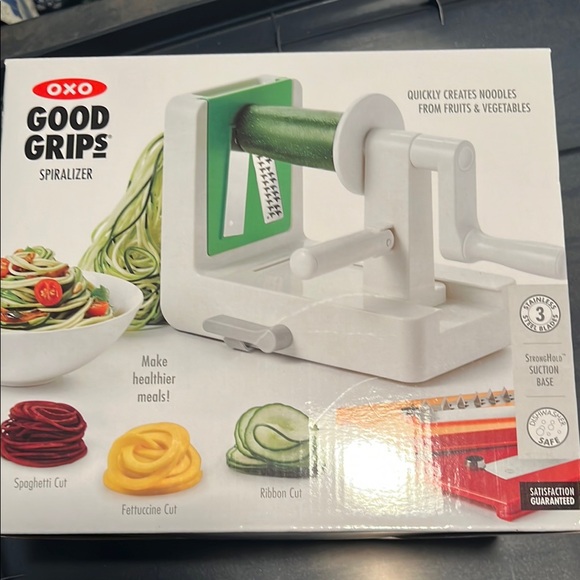 Oxo Other - OXO Good Grips White Spiralizer NIB - never used!